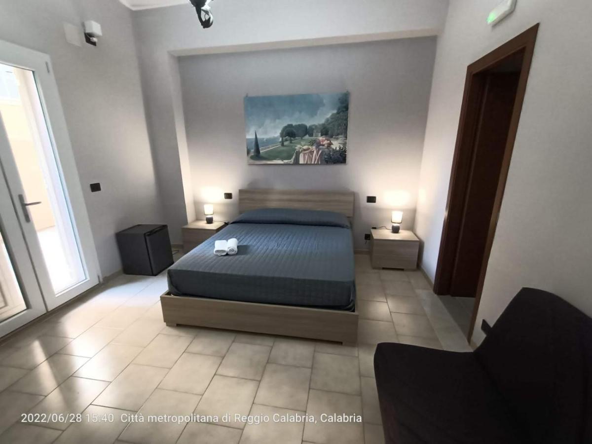 Nonna Rosa Hotell Reggio di Calabria Exteriör bild